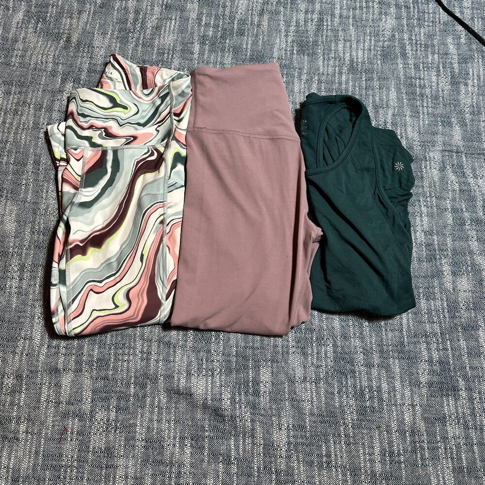 Athleta Lot 2 Pairs of leggings / 1 Tank all Size Small